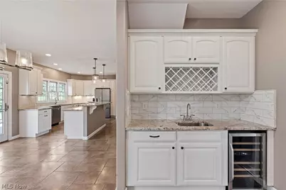 8021 Grayson Drive, Canfield, OH 44406 - Photo 7