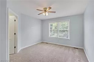 8021 Grayson Dr, Canfield, OH 44406 - Photo 25