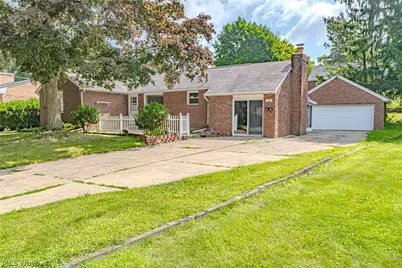 188 Saratoga Avenue NW, Canton, OH 44708 - Photo 3