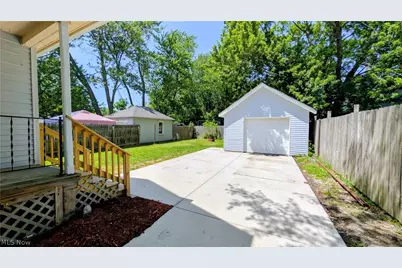 1711 West 9th Street, Ashtabula, OH 44004 - Photo 15
