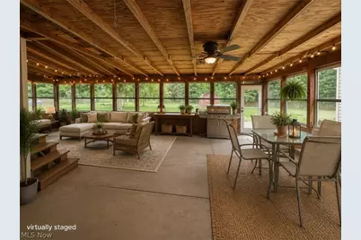 102 W Howe Road, Tallmadge, OH 44278 - Photo 9