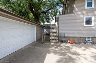 1437 Brooklyn Ave SW, Canton, OH 44710 - Photo 3