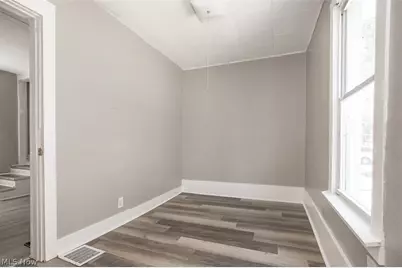 2177 W 81st Street, Loveland, OH 44102 - Photo 11