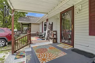 1329 Race St, Zanesville, OH 43701 - Photo 3