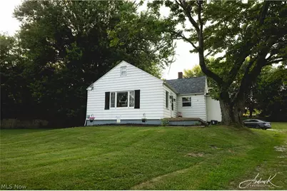 205 52nd Street SW, Canton, OH 44706 - Photo 1