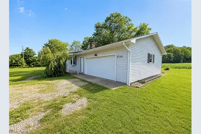 9754 Stonecreek Road, Newcomerstown, OH 43832 - Photo 31