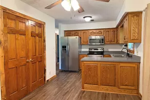 9754 Stonecreek Rd, Newcomerstown, OH 43832 - Photo 13