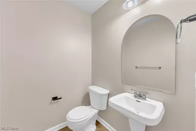 1218 W 24th Street, Lorain, OH 44052 - Photo 17