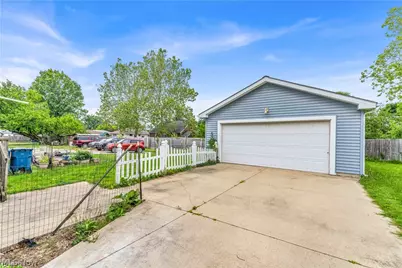 1218 W 24th Street, Lorain, OH 44052 - Photo 23