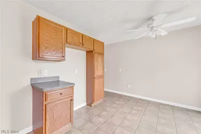 1218 W 24th Street, Lorain, OH 44052 - Photo 9