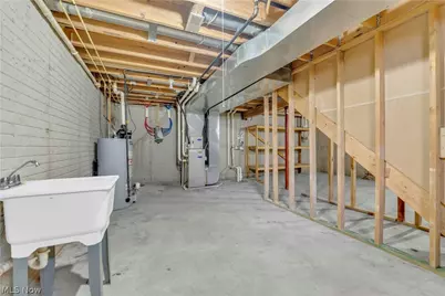 1218 W 24th Street, Lorain, OH 44052 - Photo 21