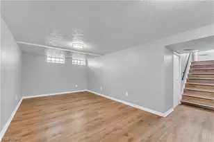30021 Robert St, Wickliffe, OH 44092 - Photo 21