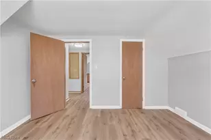30021 Robert St, Wickliffe, OH 44092 - Photo 19