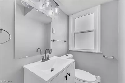 30021 Robert Street, Wickliffe, OH 44092 - Photo 15