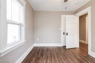 1376 Gladys Ave, Oakwood, OH 44107 - Photo 17