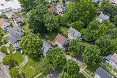 2240 12th Street SW, Akron, OH 44314 - Photo 31