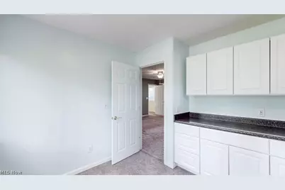 2045 Howard Street NE, Hartville, OH 44632 - Photo 23