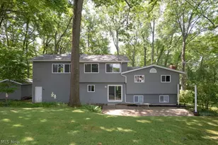 2045 Howard St NE, Hartville, OH 44632 - Photo 39