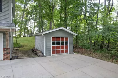 2045 Howard Street NE, Hartville, OH 44632 - Photo 37