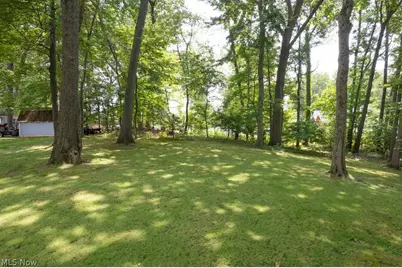2045 Howard Street NE, Hartville, OH 44632 - Photo 41