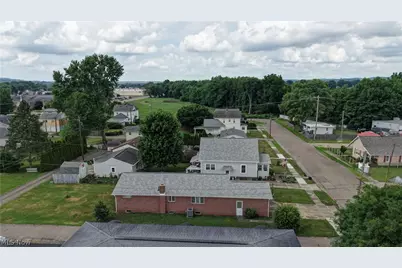 1022 Logan Avenue NW, New Philadelphia, OH 44663 - Photo 3