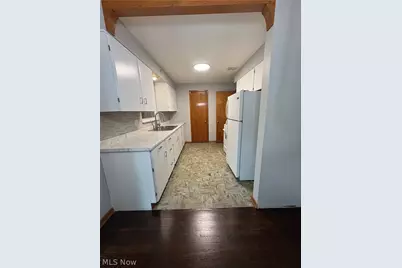 518 Vince Avenue NW, Canton, OH 44708 - Photo 3