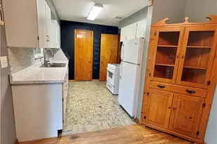 518 Vince Ave NW, Canton, OH 44708 - Photo 5