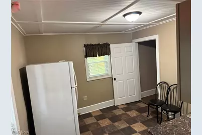 813 Steubenville Avenue, Cambridge, OH 43725 - Photo 17