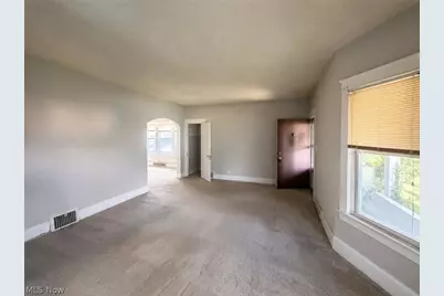 9404 Willard Avenue, Loveland, OH 44102 - Photo 5