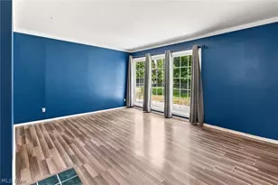 29061 W Willowick Dr, Willowick, OH 44095 - Photo 7