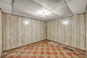 375 Olive St, Elyria, OH 44035 - Photo 37