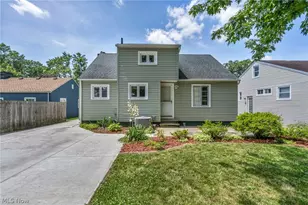 375 Olive St, Elyria, OH 44035 - Photo 5