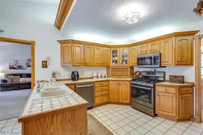 2785 Brady Lake, Ravenna, OH 44266 - Photo 23