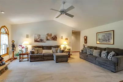 2785 Brady Lake, Ravenna, OH 44266 - Photo 17