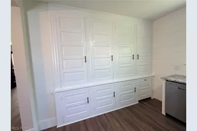 930 Exchange Street, Vermilion, OH 44089 - Photo 13