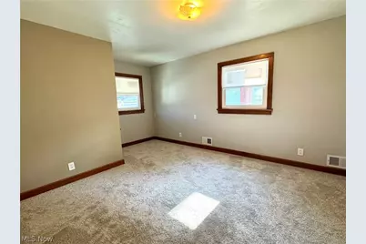 757 Elm Street, Coshocton, OH 43812 - Photo 3