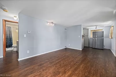 2886 Grant Street, Lorain, OH 44052 - Photo 5