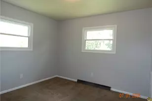 1709 42nd St NW, Canton, OH 44709 - Photo 7