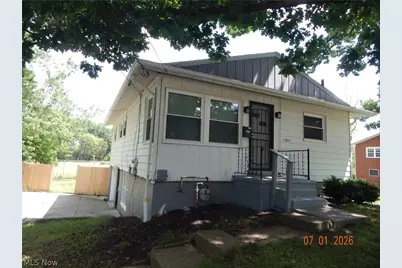 1709 42nd Street NW, Canton, OH 44709 - Photo 1