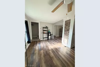 1521 24th Street NE, Canton, OH 44714 - Photo 9