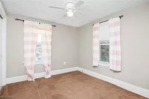 33 Pfeiffer Ave, Akron, OH 44312 - Photo 17
