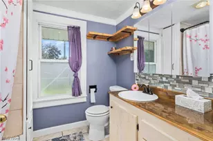 33 Pfeiffer Ave, Akron, OH 44312 - Photo 23