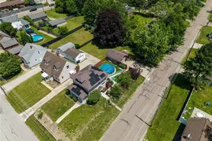33 Pfeiffer Ave, Akron, OH 44312 - Photo 9