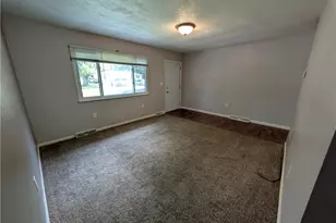 18015 Hillcrest Dr, Lake Milton, OH 44429 - Photo 29