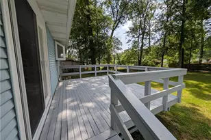 18015 Hillcrest Dr, Lake Milton, OH 44429 - Photo 11
