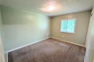 18015 Hillcrest Dr, Lake Milton, OH 44429 - Photo 27