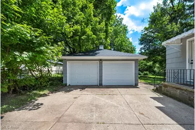 1318 3rd Street SE, Massillon, OH 44646 - Photo 39