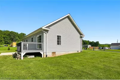 12180 Township Rd 8 NE, Crooksville, OH 43731 - Photo 5