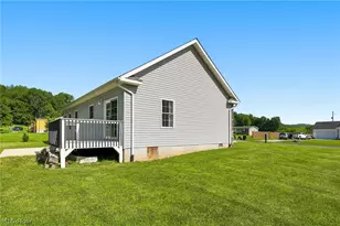 12180 Township Rd 8 NE, Crooksville, OH 43731 - Photo 5