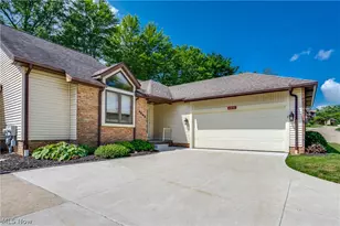 4890 Belden Park Dr NW, North Canton, OH 44720 - Photo 3